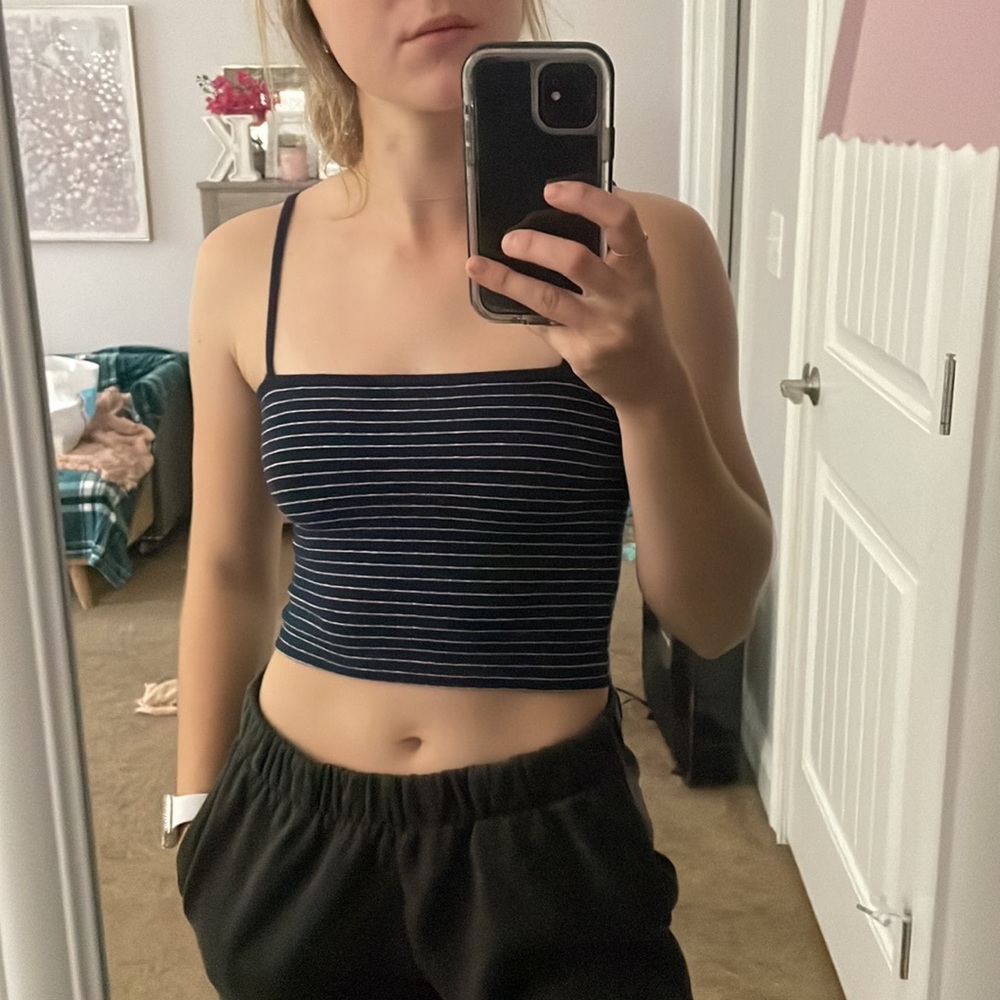 brandy melville cropped tank